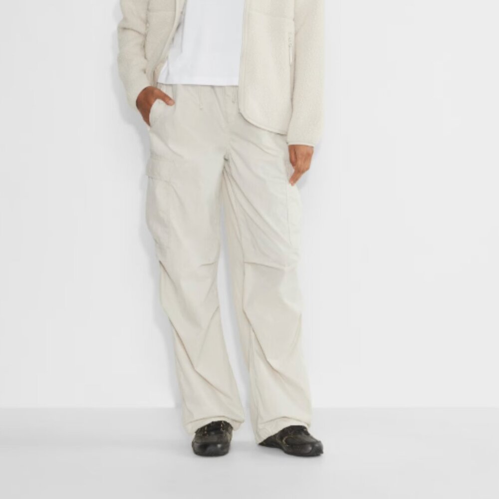 Aritzia Tna Squad Pocket Parachute Pants Size S Cream